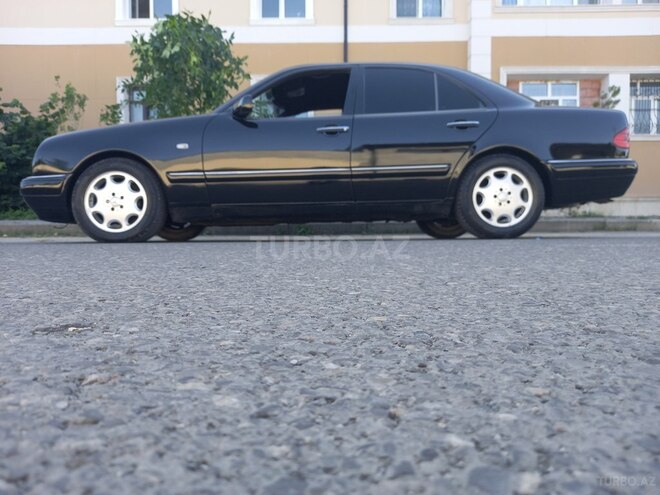 Mercedes E 240 1998, 353,000 km - 2.4 л - Quba