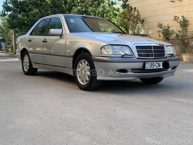 Mercedes C 200 1999, 142,350 km - 2.0 л - Sabirabad