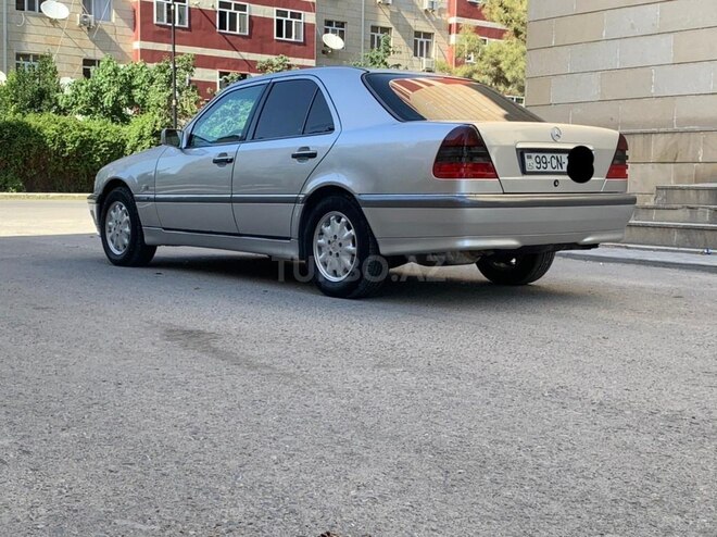 Mercedes C 200 1999, 142,350 km - 2.0 л - Sabirabad