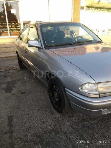Opel Astra 1994, 382,000 km - 1.6 l - Bakı
