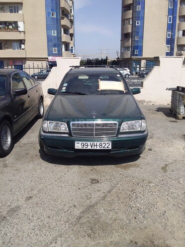 Mercedes C 220 1999, 400,000 km - 2.2 l - Bakı