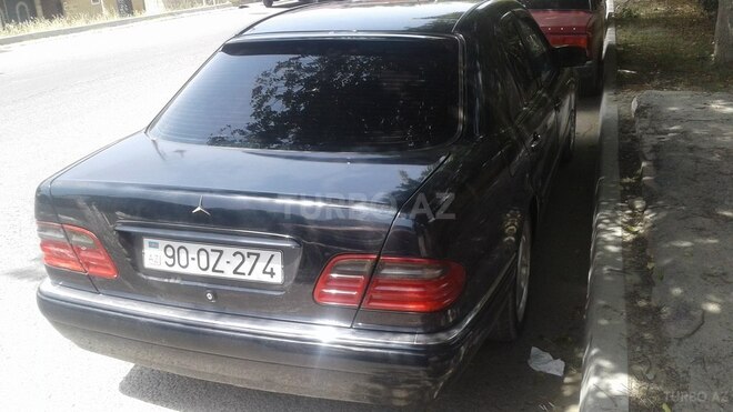 Mercedes E 320 1996, 320,000 km - 3.2 l - Şamaxı