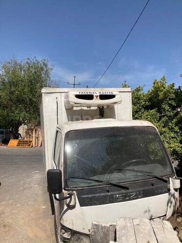 Isuzu NHR 55 E 2007, 254,980 km - 2.7 l - Bakı