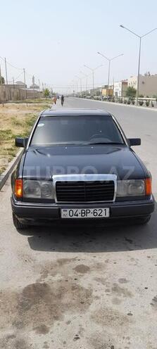 Mercedes E 250 1992, 357,000 km - 2.5 l - Bakı