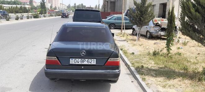 Mercedes E 250 1992, 357,000 km - 2.5 l - Bakı