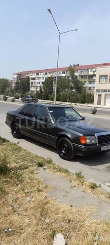 Mercedes E 250 1992, 357,000 km - 2.5 l - Bakı