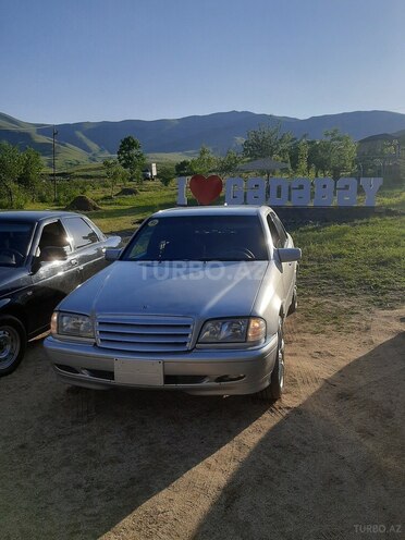 Mercedes C 220 1996, 428,000 km - 2.2 l - Gədəbəy