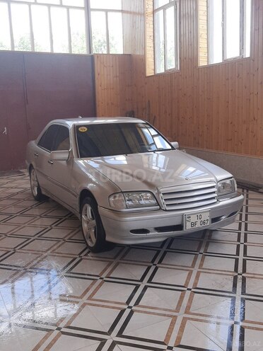Mercedes C 220 1996, 428,000 km - 2.2 l - Gədəbəy