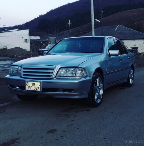 Mercedes C 220 1996, 428,000 km - 2.2 l - Gədəbəy