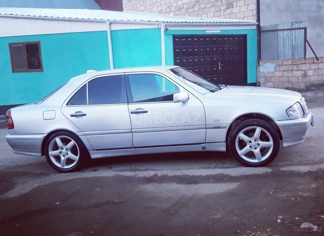 Mercedes C 220 1996, 428,000 km - 2.2 l - Gədəbəy