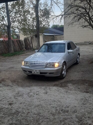 Mercedes C 220 1996, 428,000 km - 2.2 l - Gədəbəy