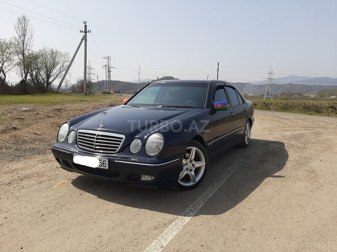 Mercedes E 220 2000, 379,000 km - 2.2 л - Lənkəran
