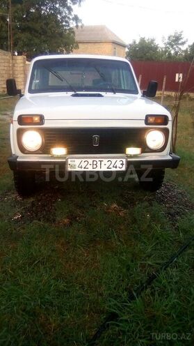LADA (VAZ) Niva 1988, 400,000 km - 1.6 l - Lerik