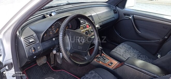 Mercedes C 180 1999, 187,000 km - 1.8 l - Gəncə