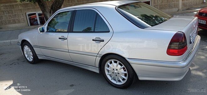 Mercedes C 180 1999, 187,000 km - 1.8 l - Gəncə