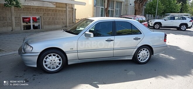 Mercedes C 180 1999, 187,000 km - 1.8 l - Gəncə