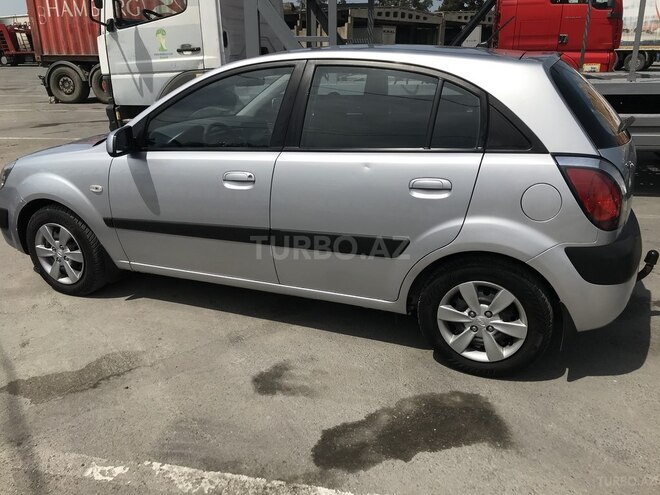 Kia Rio 2008, 178,000 km - 1.4 л - Bakı