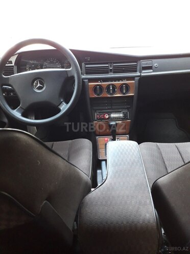 Mercedes 190 1991, 400,000 km - 0.2 l - Sumqayıt