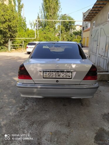 Mercedes C 220 1998, 70,000 km - 2.2 l - Bakı