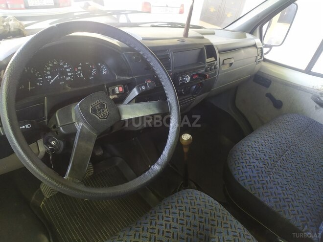 GAZ 330200 2004, 219,000 km - 2.4 l - Göyçay