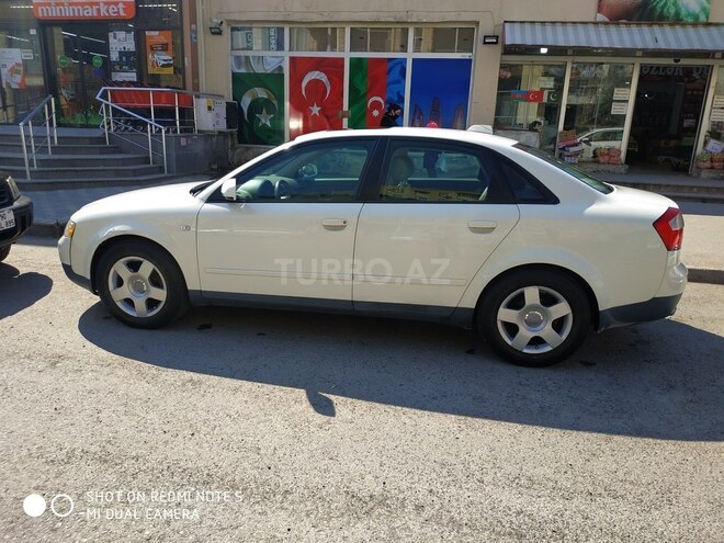 Audi A4 2003, 247,839 km - 1.8 l - Bakı