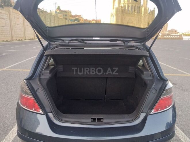 Opel Astra 2007, 215,000 km - 1.4 л - Bakı