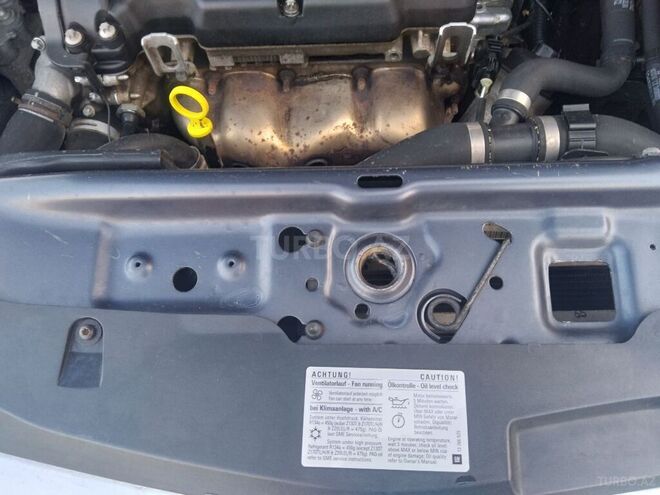 Opel Astra 2007, 215,000 km - 1.4 л - Bakı