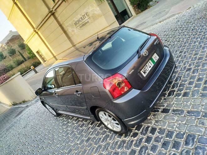 Toyota Corolla 2006, 177,000 km - 1.4 л - Bakı