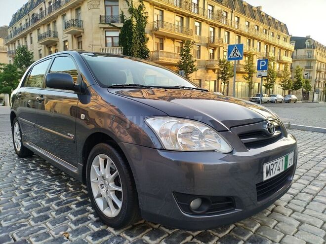 Toyota Corolla 2006, 177,000 km - 1.4 л - Bakı