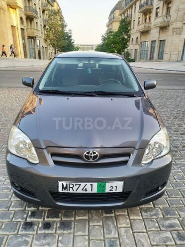 Toyota Corolla 2006, 177,000 km - 1.4 л - Bakı