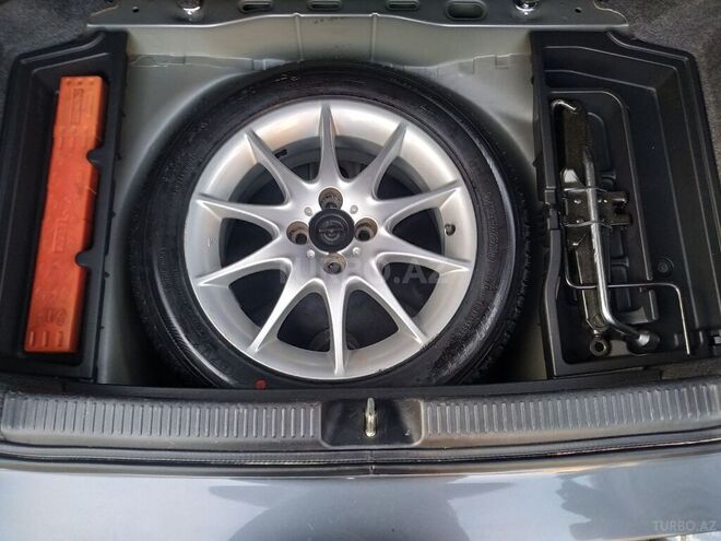 Toyota Corolla 2006, 177,000 km - 1.4 л - Bakı