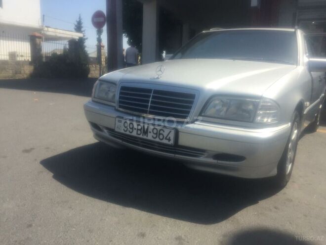 Mercedes C 180 1999, 530,000 km - 1.8 л - Zaqatala