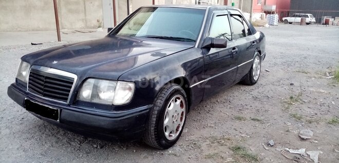 Mercedes E 200 1991, 400,000 km - 2.0 l - Şəki