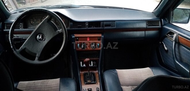 Mercedes E 200 1991, 400,000 km - 2.0 l - Şəki