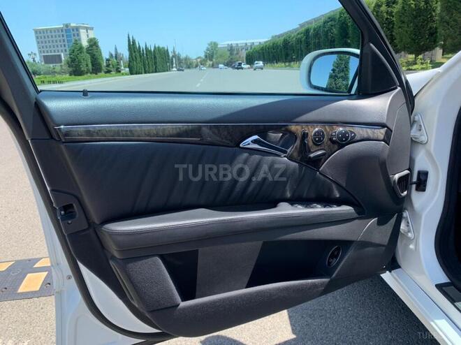 Mercedes E 300 2003, 264,000 km - 3.3 l - Gəncə