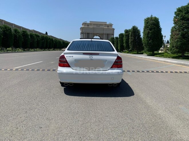 Mercedes E 300 2003, 264,000 km - 3.3 l - Gəncə