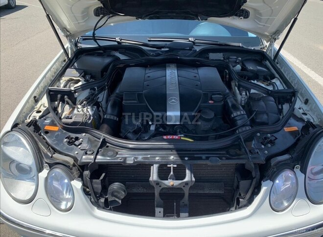 Mercedes E 300 2003, 264,000 km - 3.3 l - Gəncə