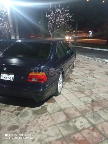 BMW 528 2000, 570,000 km - 2.8 л - Bakı