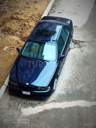 BMW 528 2000, 570,000 km - 2.8 л - Bakı