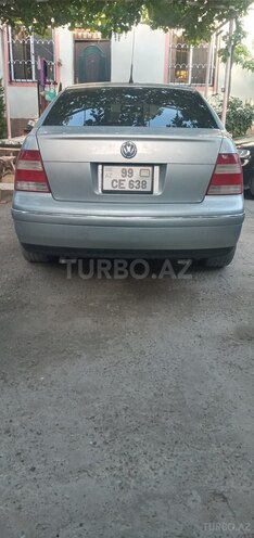 Volkswagen Jetta 2004, 230,000 km - 2.0 л - Bakı
