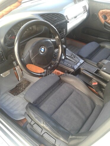 BMW 320 1998, 280,000 km - 2.0 л - Gəncə
