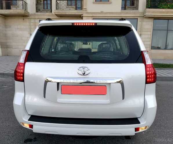 Toyota Prado 2012, 131,000 km - 2.7 l - Bakı