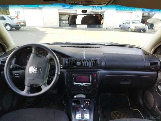 Volkswagen Passat 2001, 365,223 km - 1.8 l - Bakı