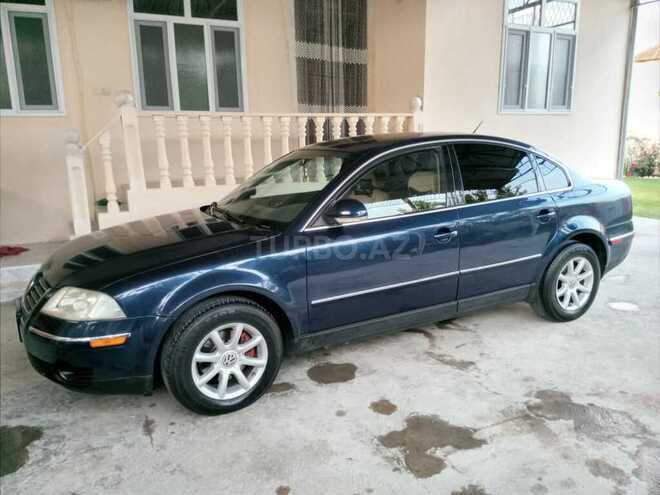 Volkswagen Passat 2004, 238,000 km - 1.8 l - Ağdaş