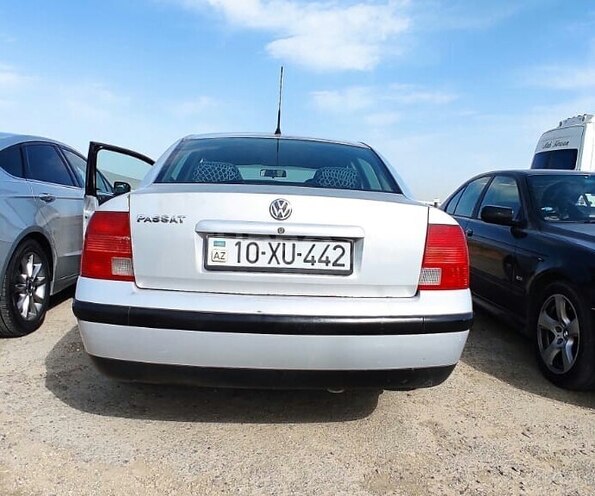 Volkswagen Passat 1997, 364,000 km - 1.6 l - Bakı