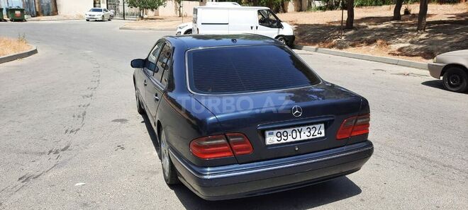 Mercedes E 240 2000, 500,000 km - 2.4 l - Bakı