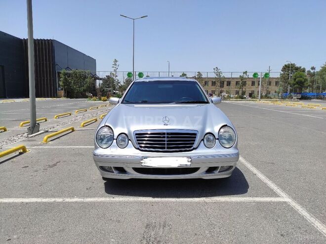 Mercedes E 220 1999, 359,145 km - 2.2 l - Bakı