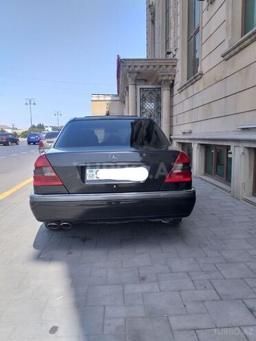 Mercedes C 180 1995, 461,000 km - 1.8 л - Bakı