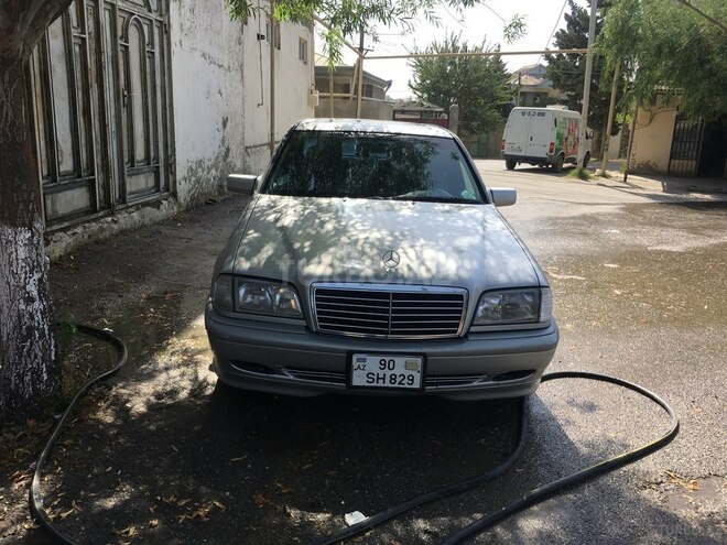 Mercedes C 200 1998, 244,838 km - 2.0 л - Bakı