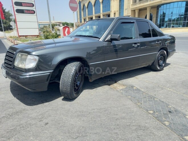 Mercedes E 200 1993, 471,073 km - 2.0 l - Bakı